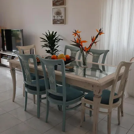 Holiday Diana's Heights Townhouse 펜션 페이야